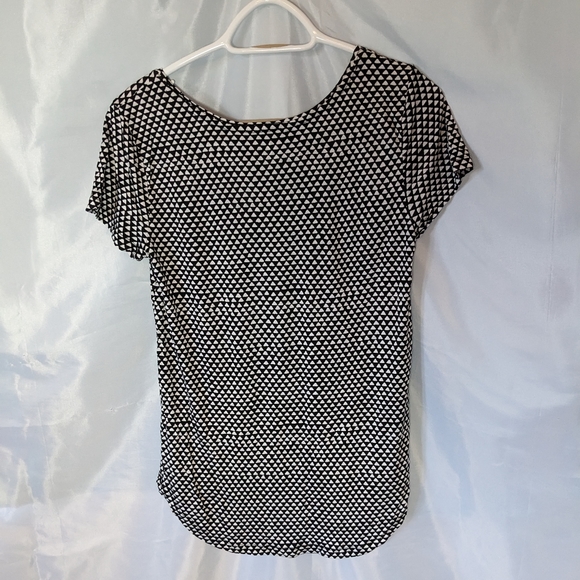 Gap Black and White Pattern Shirt size Small - Picture 3 of 7